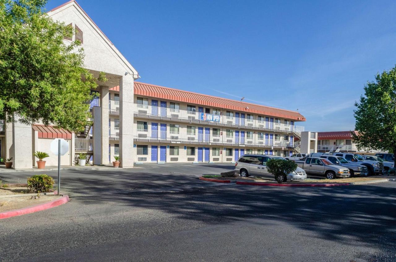 Motel 6-Fresno, Ca - Yosemite Hwy Exterior foto
